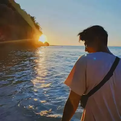 丁芷巧